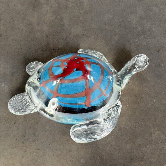 Art Glass Turtle Glass Paperweight Figurine Clear Edges Blue Red Center Glass - Picture 3 of 16